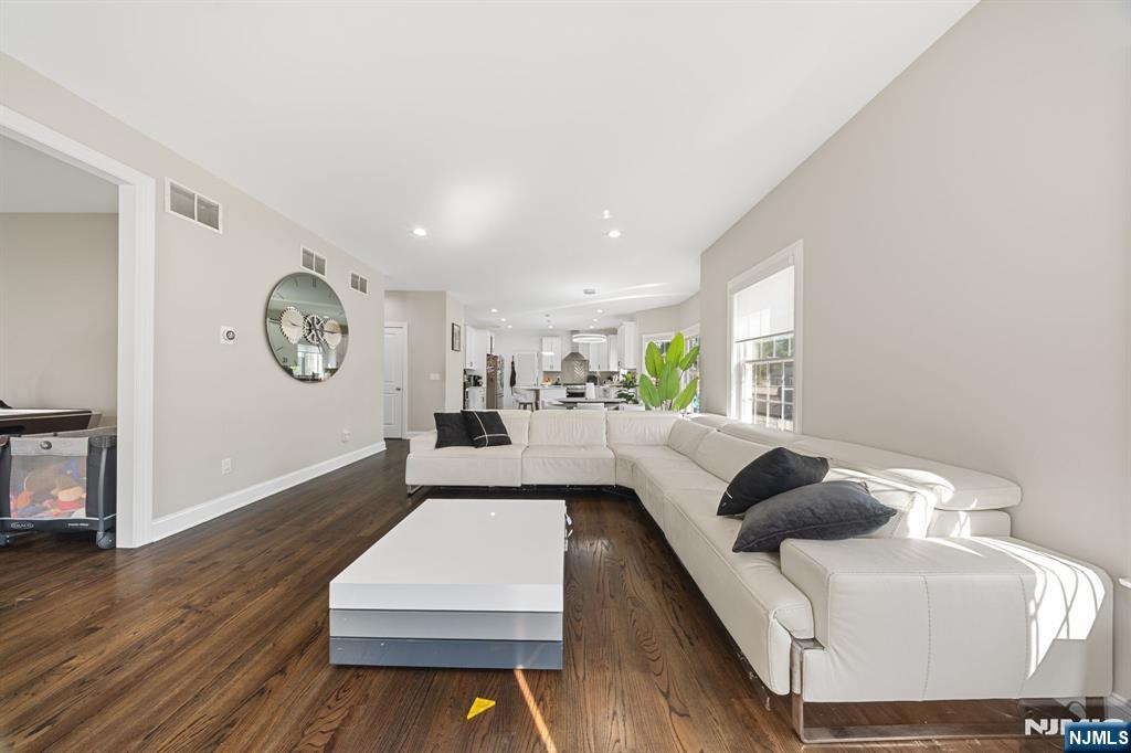 72 Colonial Woods Drive — photo 18