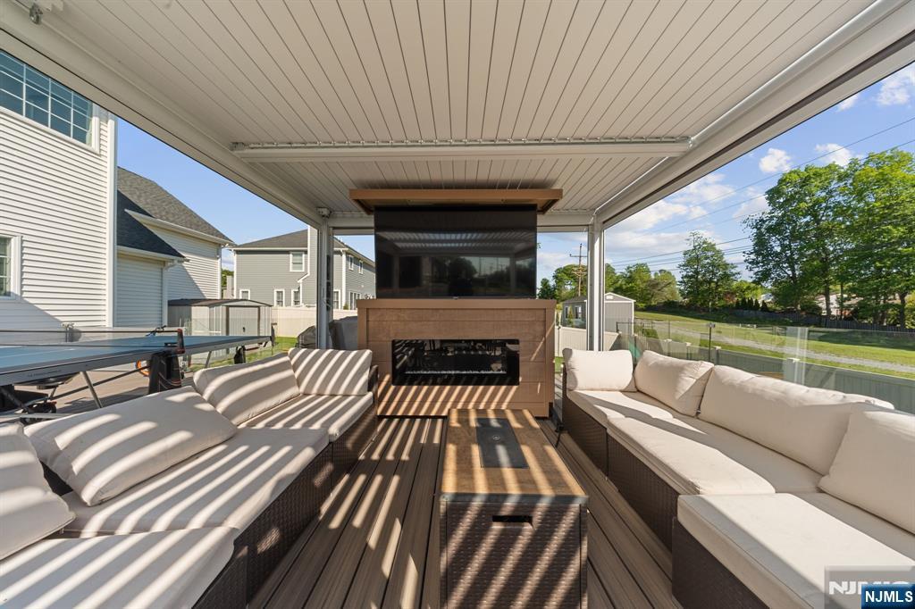 72 Colonial Woods Drive — photo 28