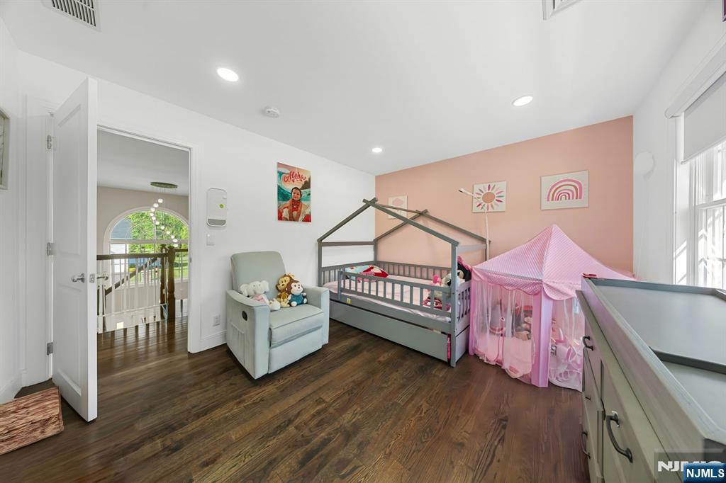 72 Colonial Woods Drive — photo 35