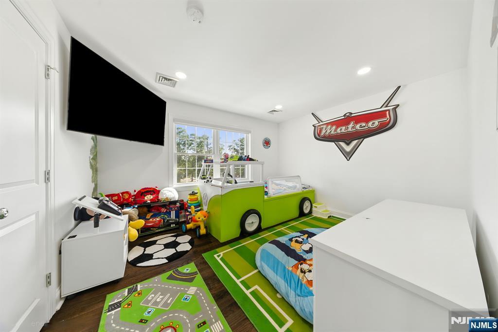 72 Colonial Woods Drive — photo 36