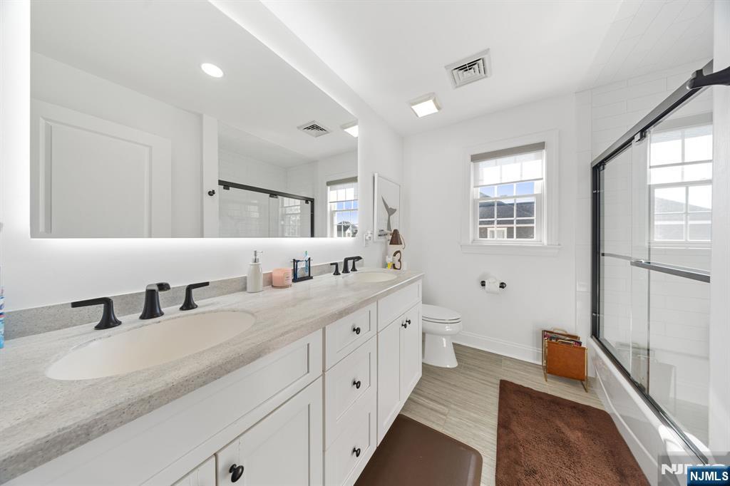 72 Colonial Woods Drive — photo 37