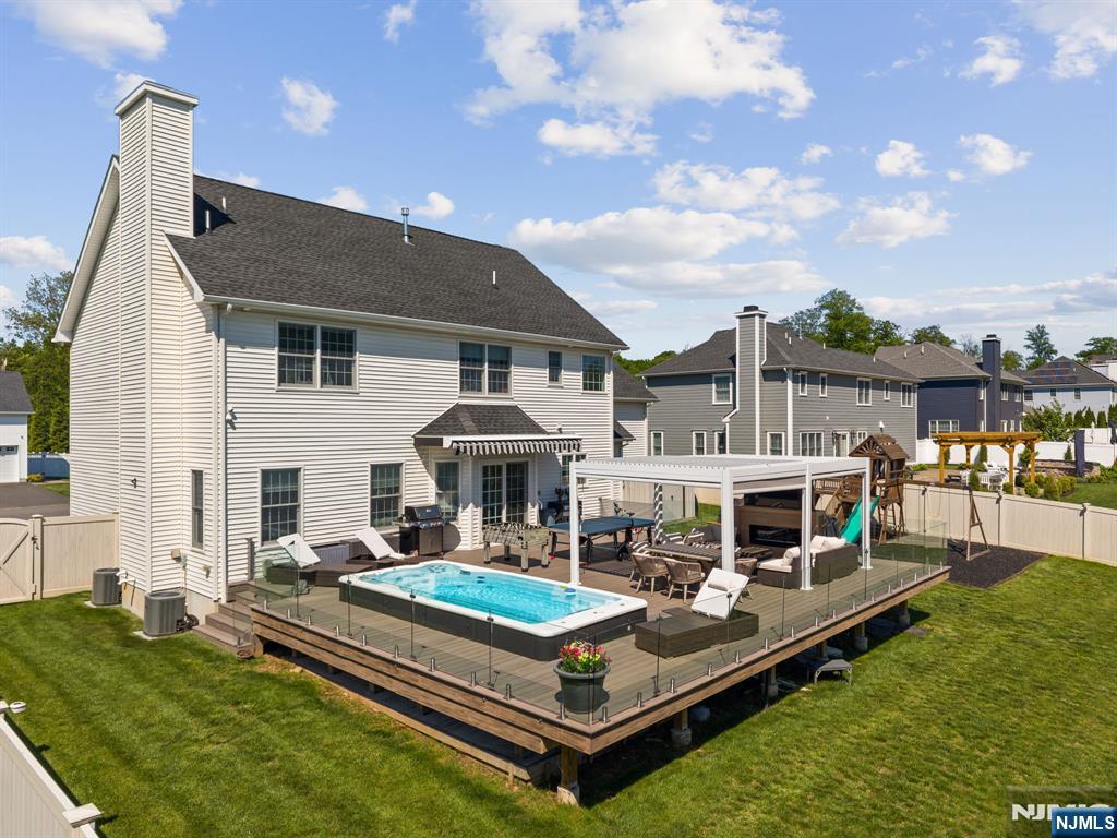 72 Colonial Woods Drive — photo 48
