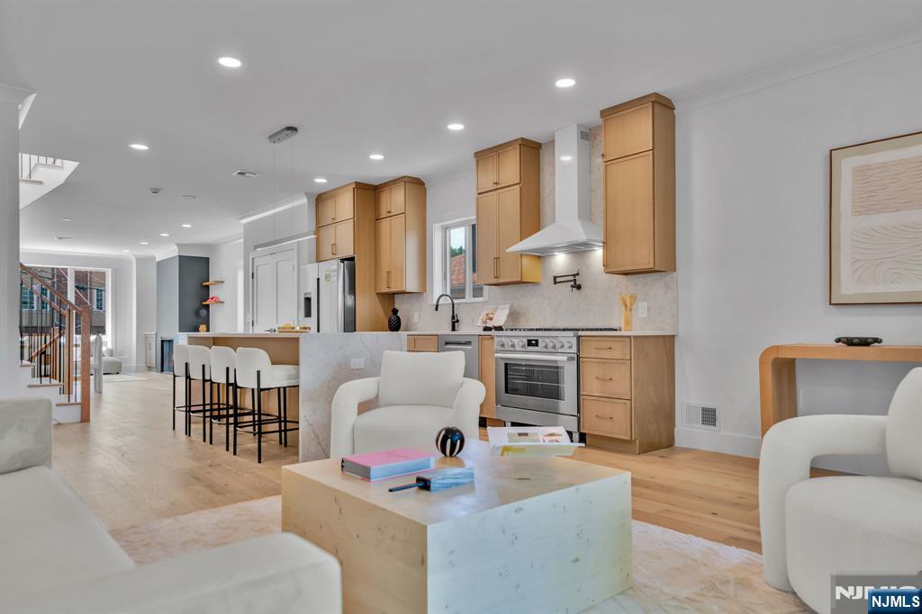519 4th Street, #B, Palisades Park, NJ 07650 Listing Photo  12