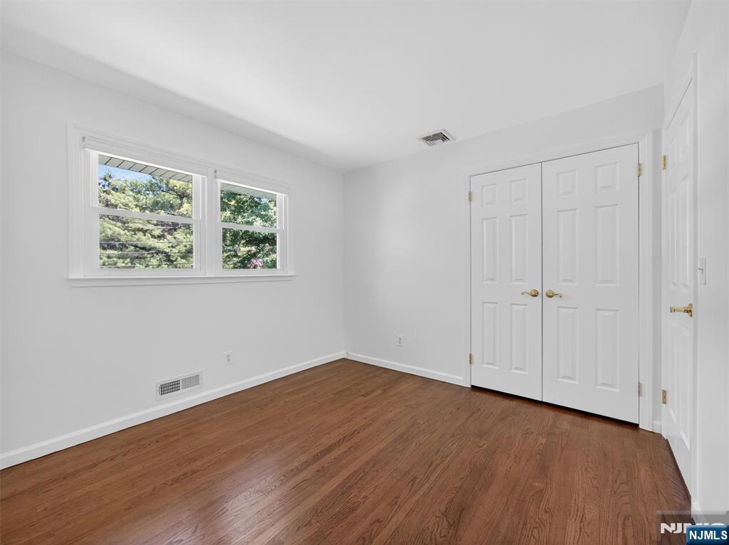 7 Willow Brook Road