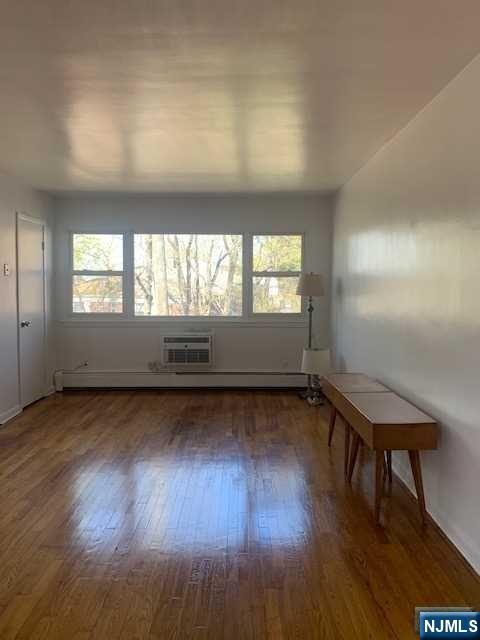 431 Grand Avenue 8 - Photo 4