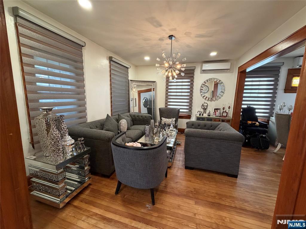 33 Sisco Place - Photo 2