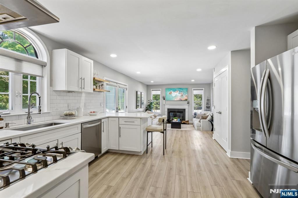 745 Gettysburg Place, Paramus, NJ 07652 Listing Photo  20