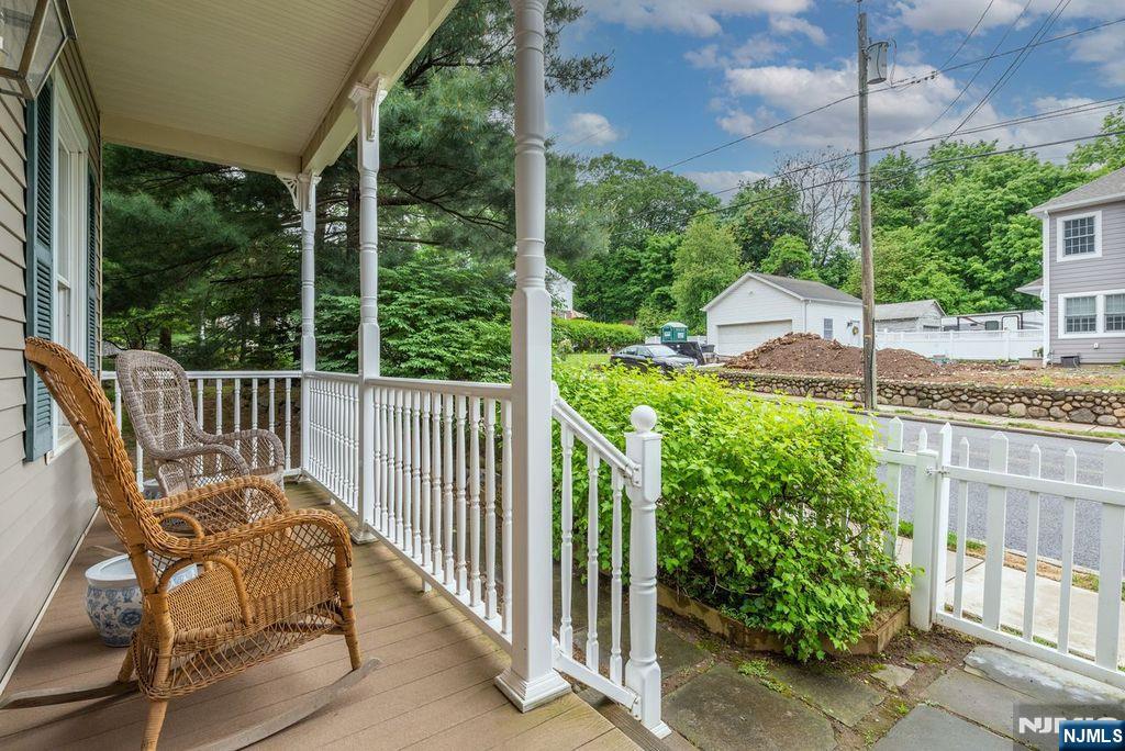 66 Hillside Avenue - Photo 2