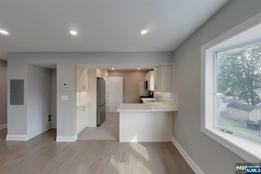 262 Main Street - Photo 8