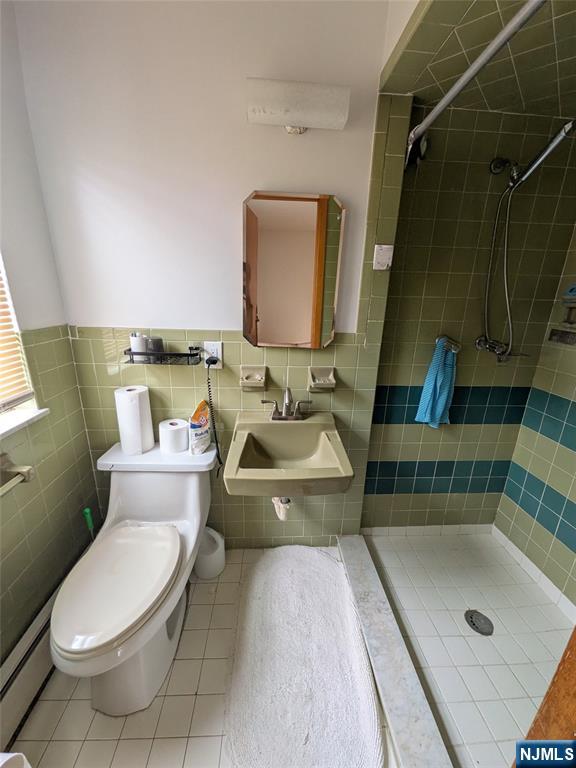 333 7th, Palisades Park, NJ 07650 Listing Photo  14