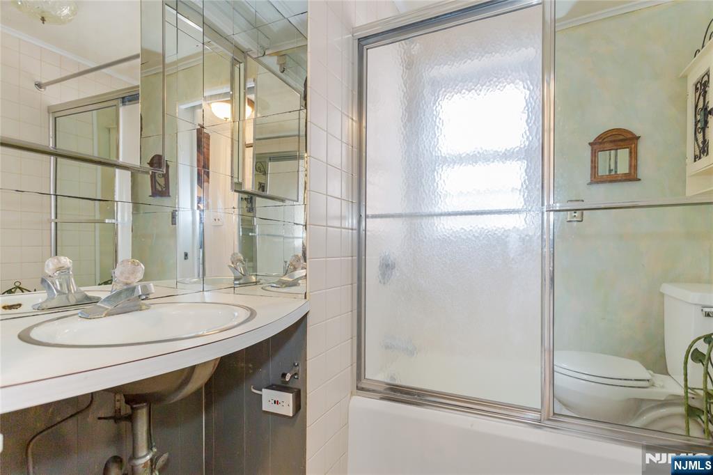 6 Partridge Trail, Kinnelon Borough, NJ 07405 Listing Photo  24