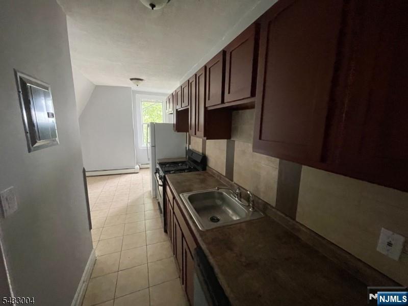 8 Treacy Avenue 3 - Photo 4