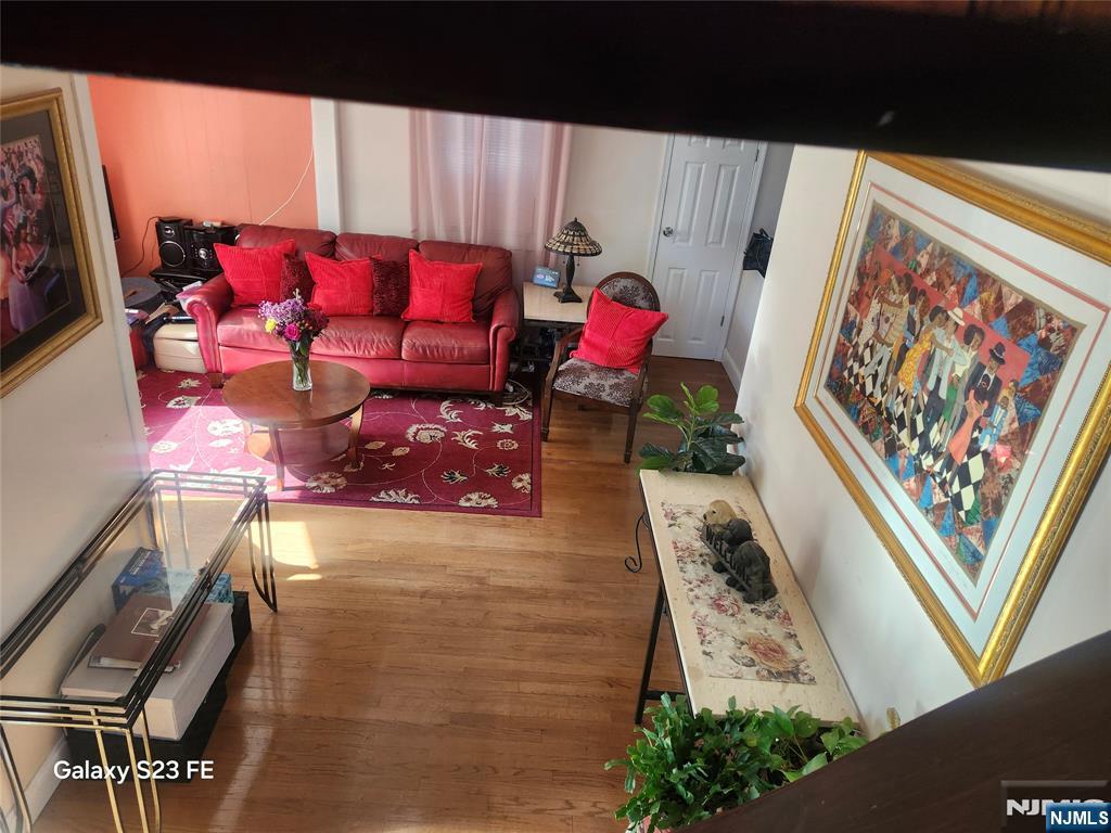 75 Franklin Avenue - Photo 2