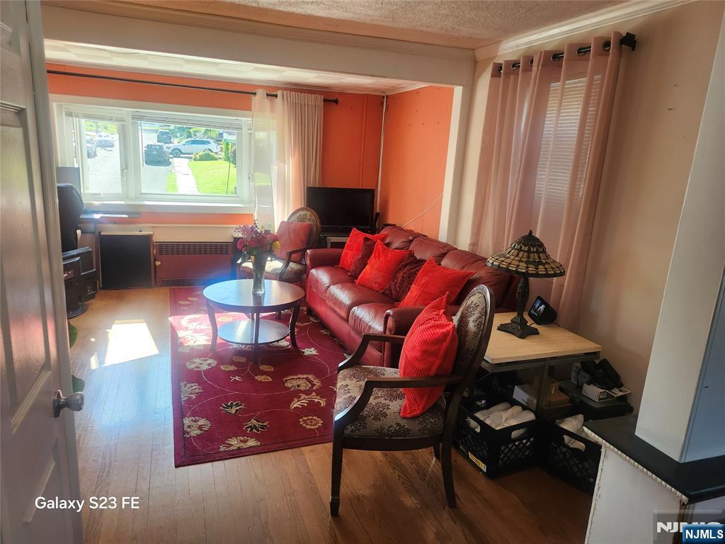 75 Franklin Avenue - Photo 3