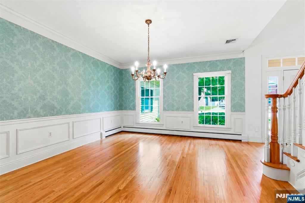 7 Alex Court - Photo 3