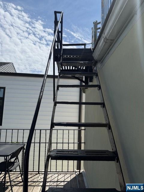 56 Hamilton Avenue — photo 19