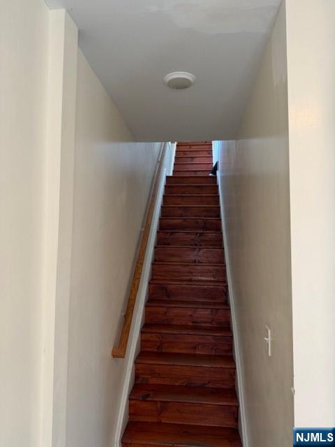 56 Hamilton Avenue — photo 9