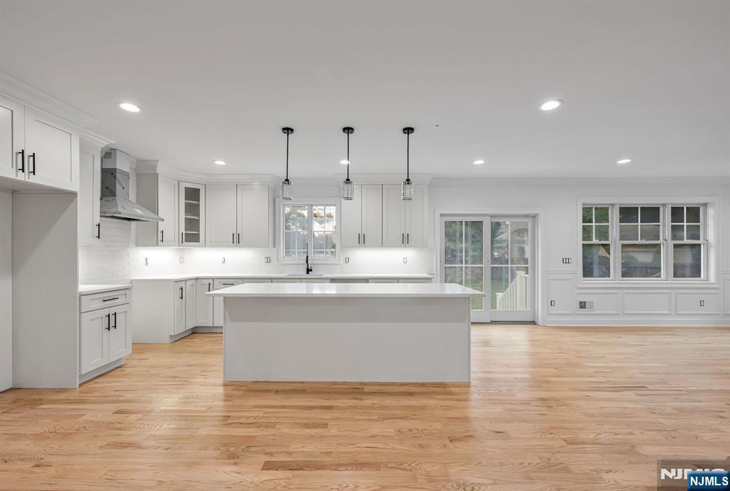 36 Albert Avenue — photo 7