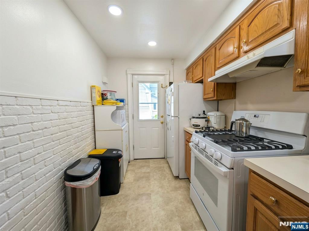 1255 Tuxedo Square - Photo 4