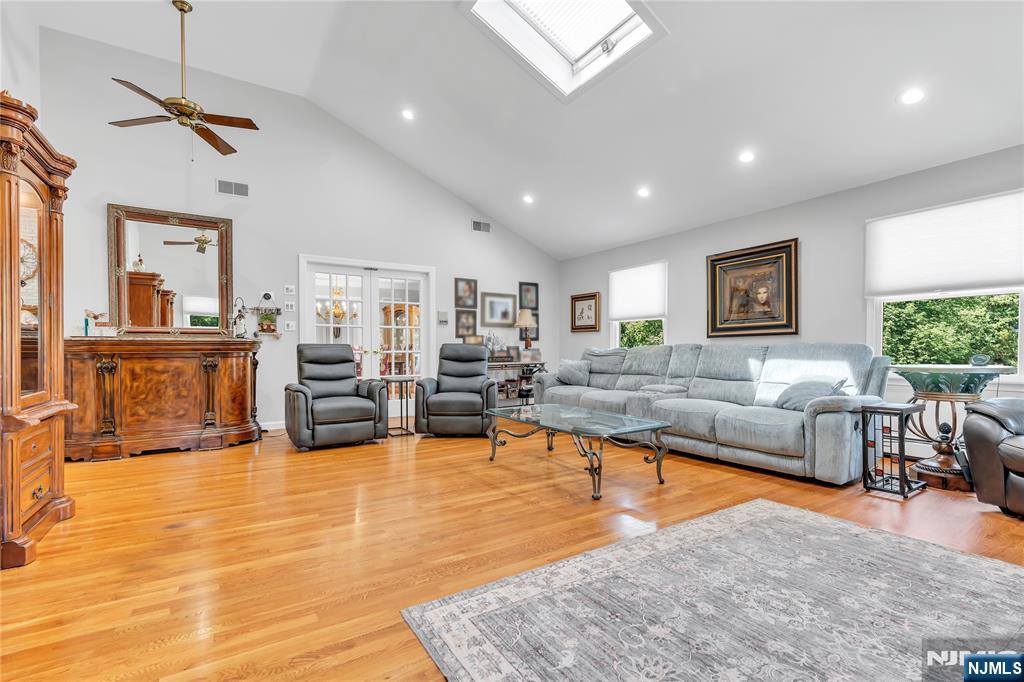 Property View 14