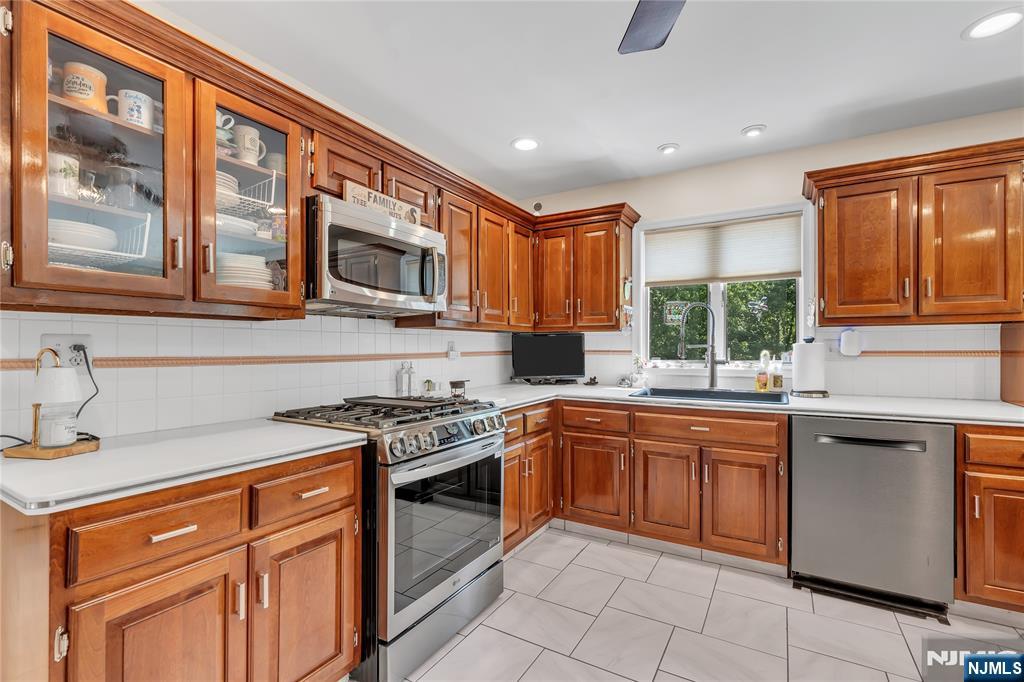 Property View 18