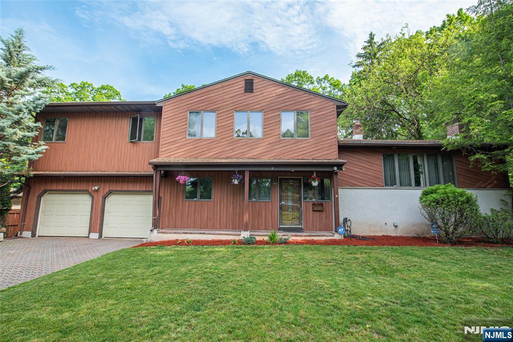 12 Abbott Road - Photo 2