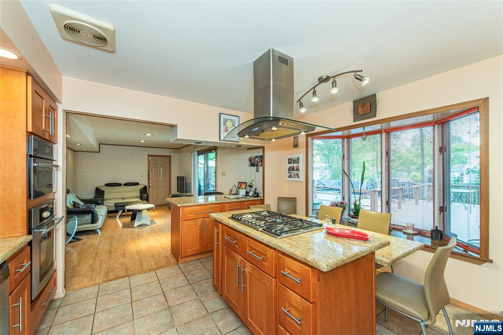 12 Abbott Road