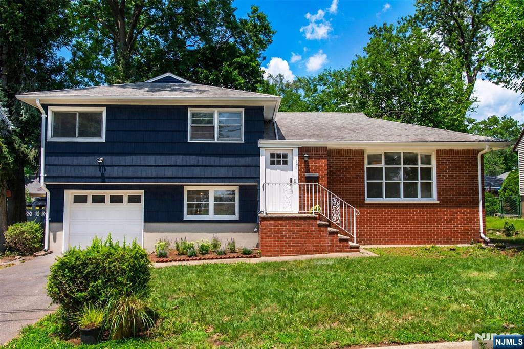 107 Highland Avenue - Photo 2