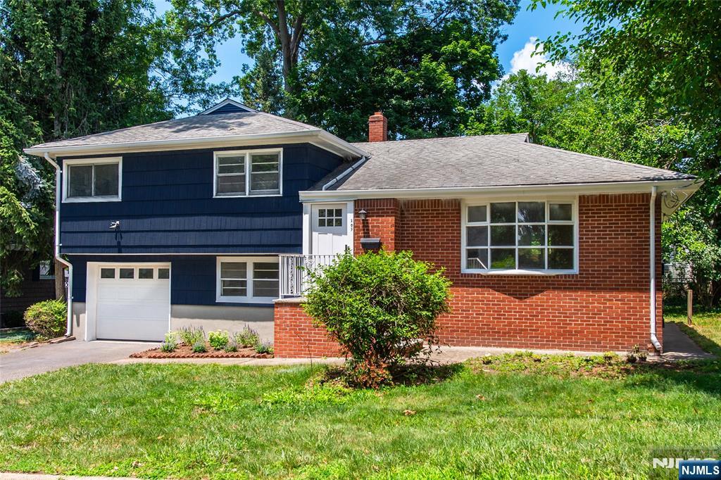 107 Highland Avenue - Photo 3
