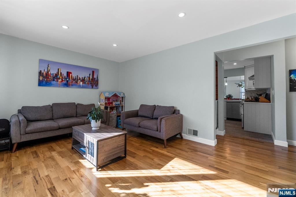 22 Runyon Road - Photo 4