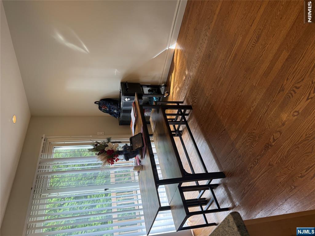 730 Floyd Street - Photo 1