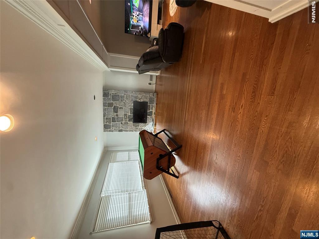 730 Floyd Street - Photo 3