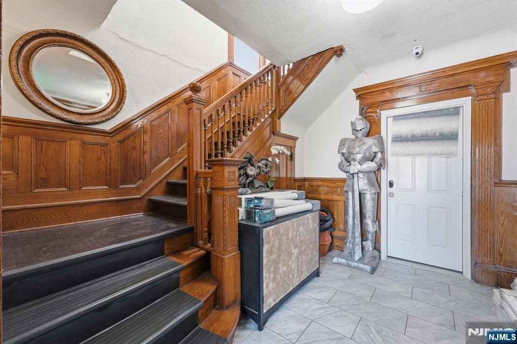 334 1st Avenue - Photo 5