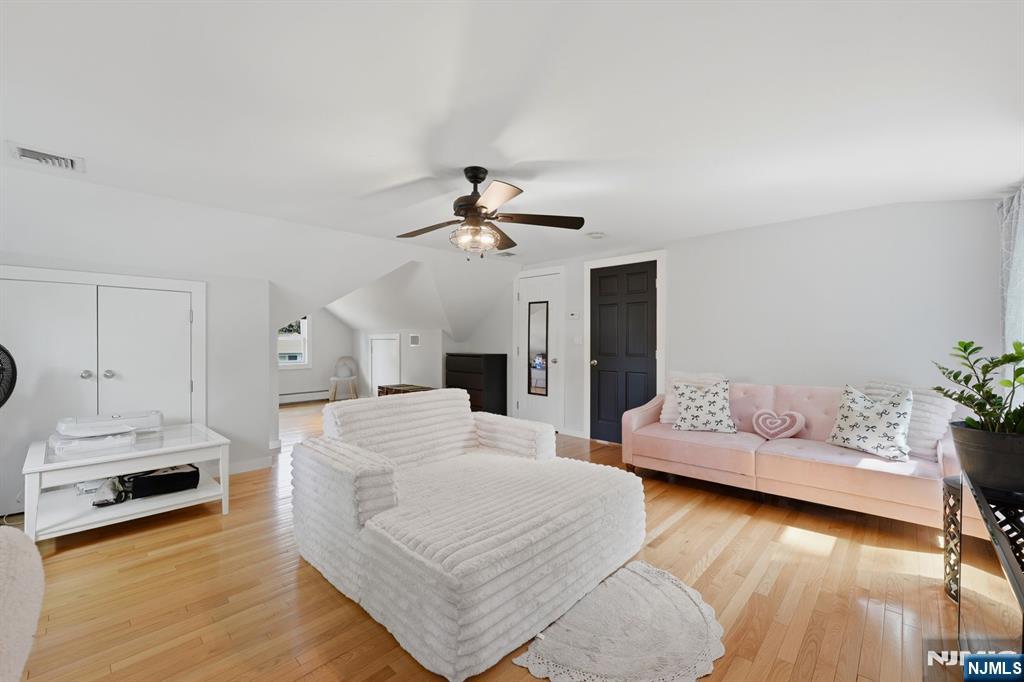 118 Wortendyke Avenue, Emerson, NJ 07630 Listing Photo  18