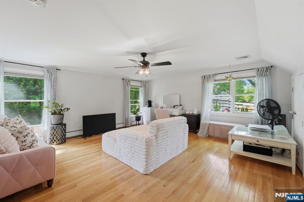 118 Wortendyke Avenue, Emerson, NJ 07630 Listing Photo  19