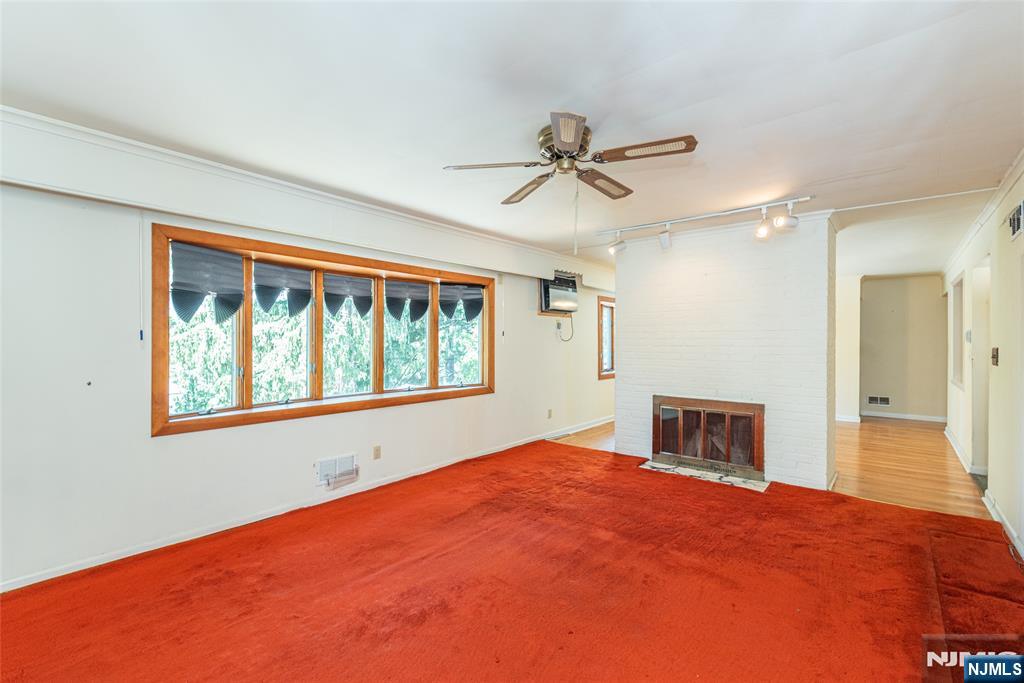717 Alps Road - Photo 4