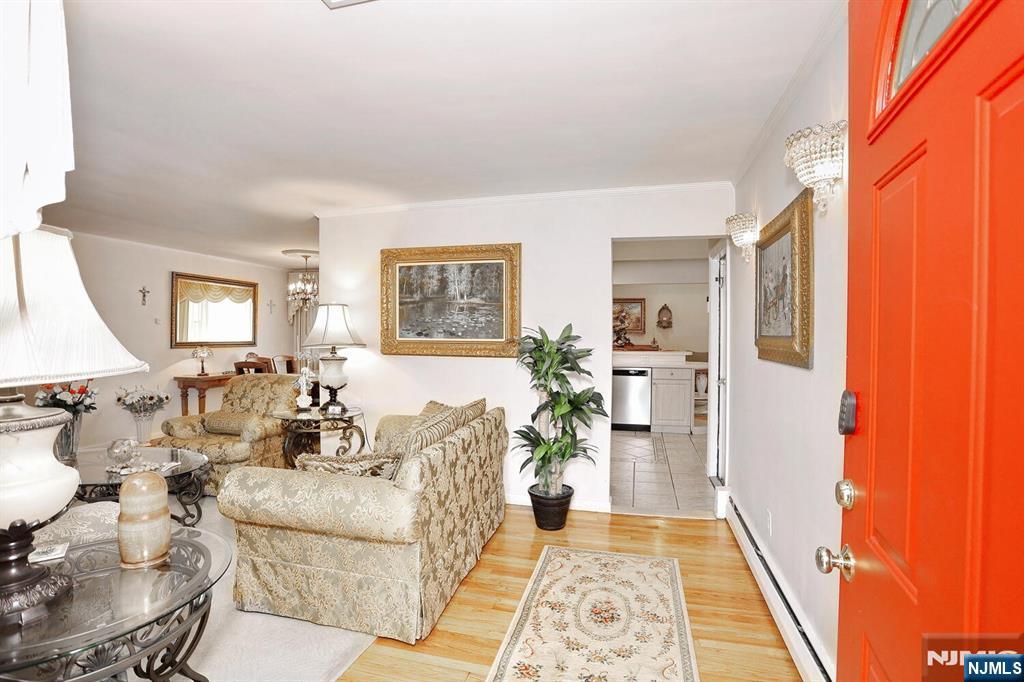 655 Ridgewood Road - Photo 4