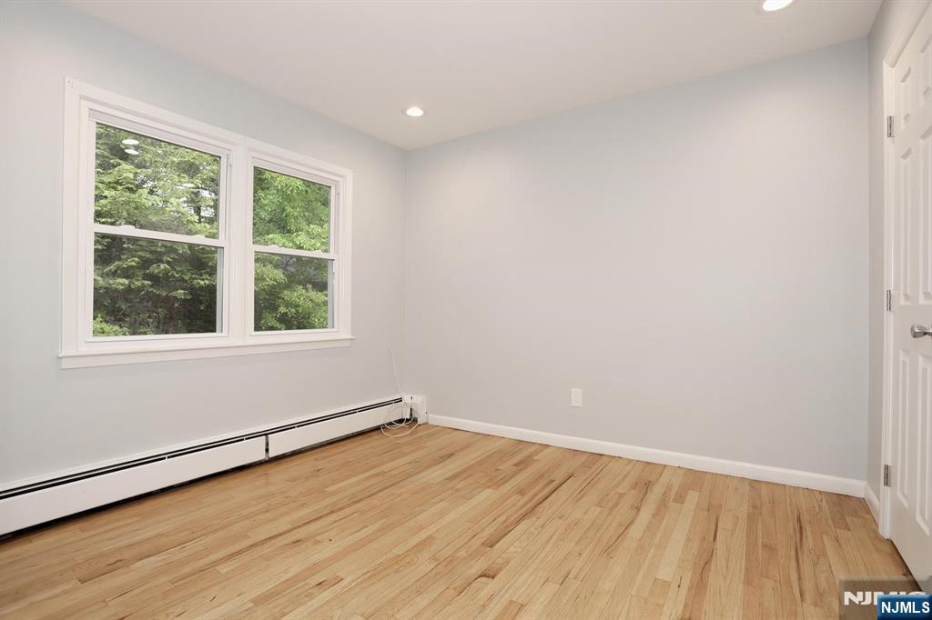 22 Mountain Avenue, Westwood, NJ 07675 Listing Photo  12