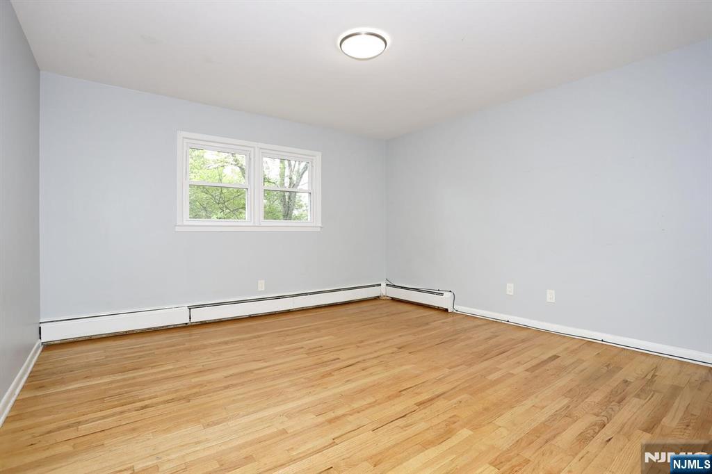 22 Mountain Avenue, Westwood, NJ 07675 Listing Photo  13
