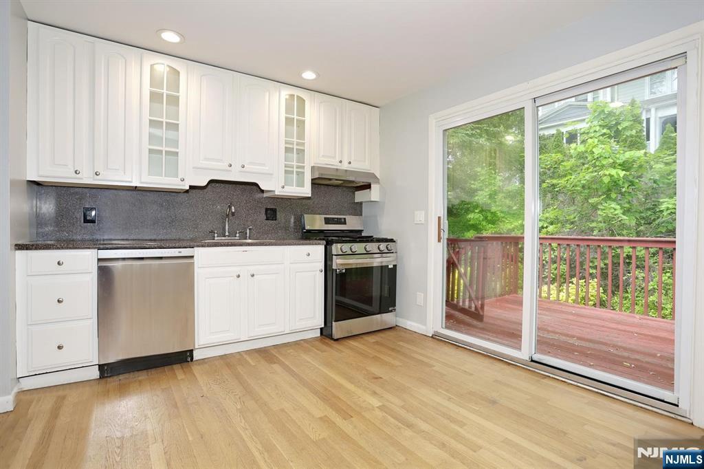 22 Mountain Avenue, Westwood, NJ 07675 Listing Photo  8