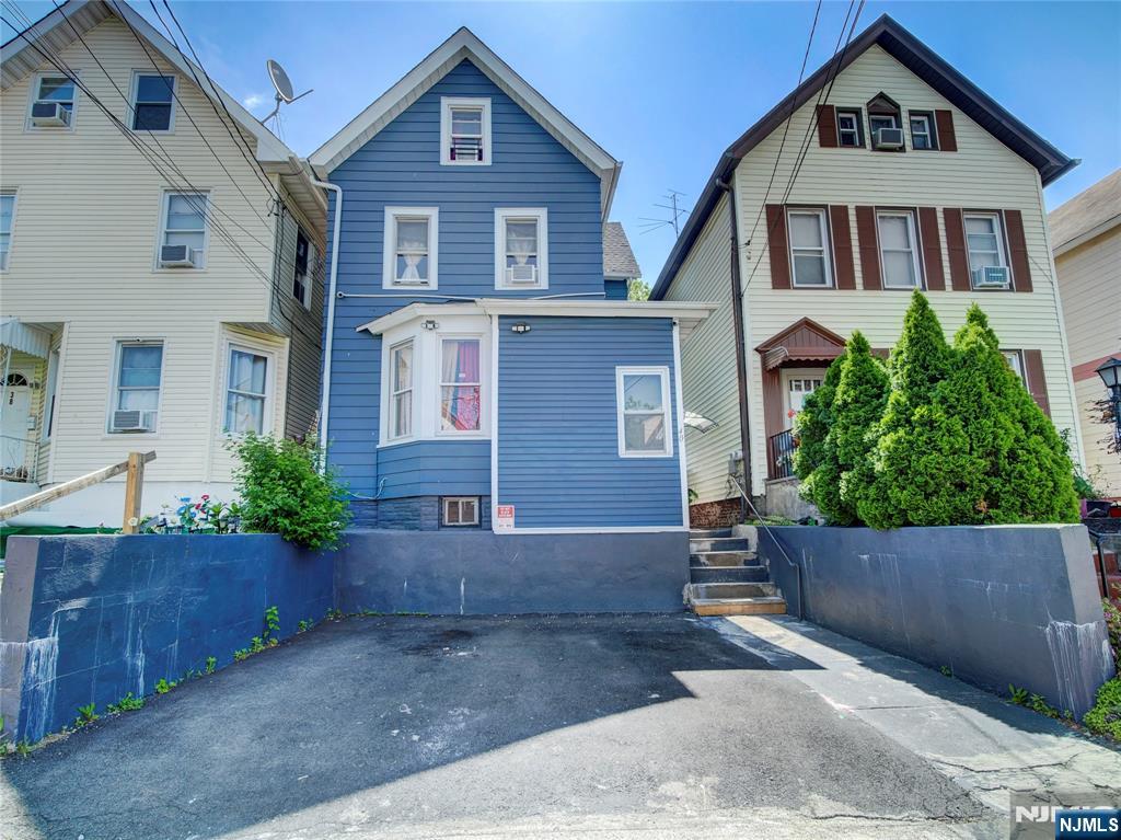 40 Bruen Avenue, Irvington, NJ 07111 Listing Photo  13