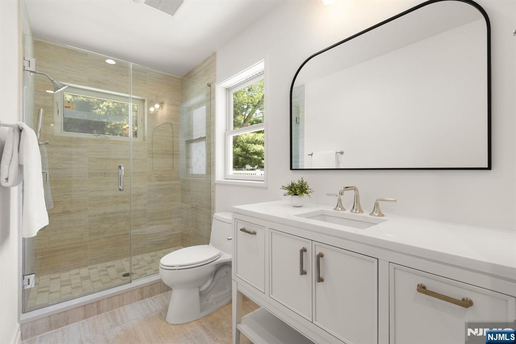 34 Parkway — photo 14