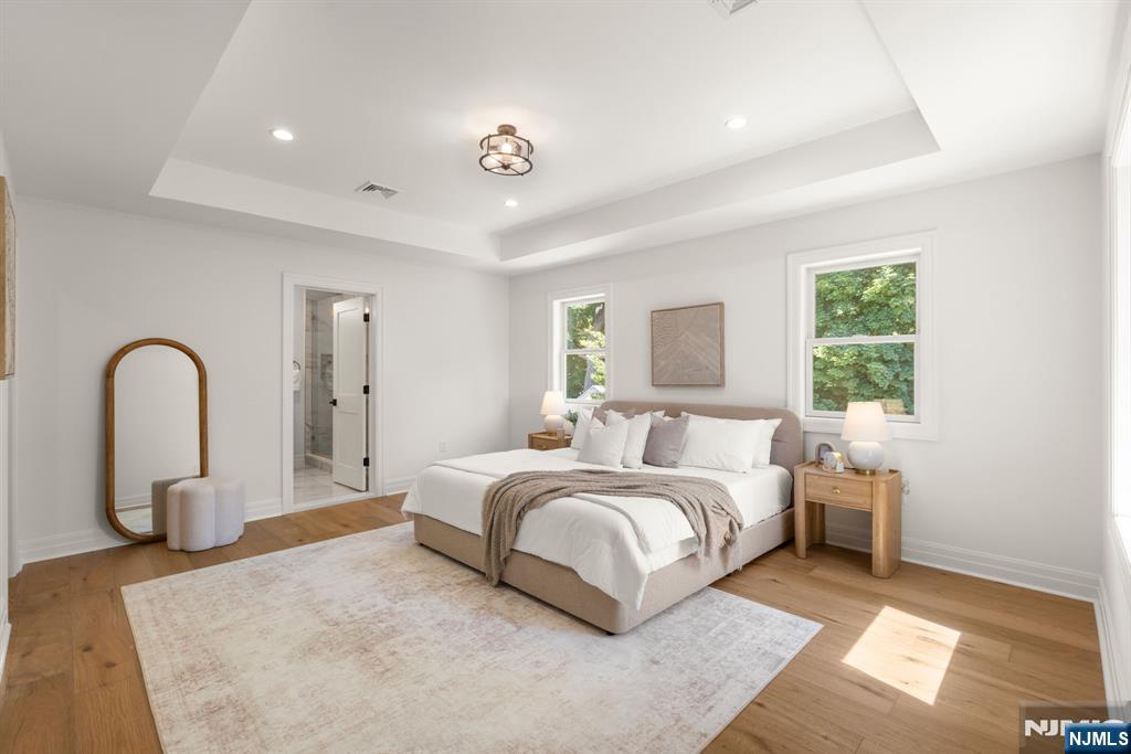 34 Parkway — photo 10