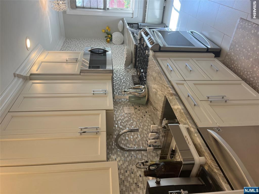 144 7th Street - Photo 4