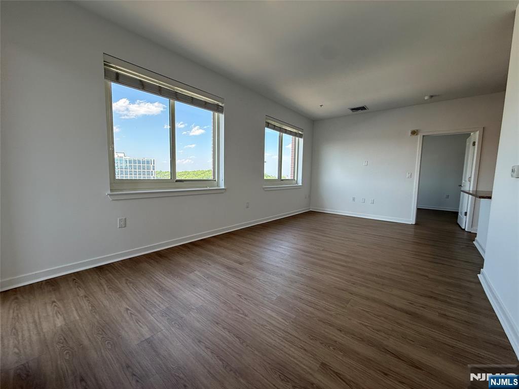 2050 Central Road 710 - Photo 5