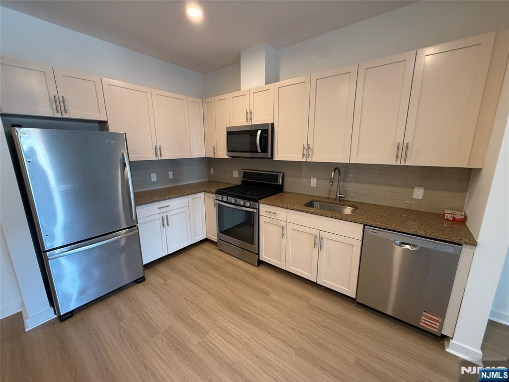 2050 Central Road 801 - Photo 3