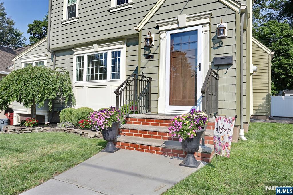 37 Oakley Terrace - Photo 3