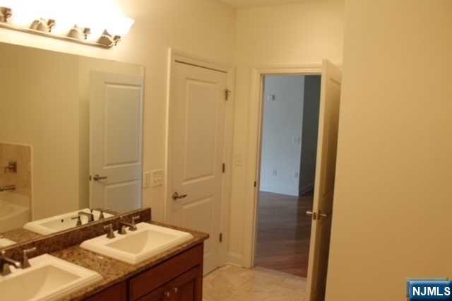 20 Ave At Port Imperial 323 - Photo 5