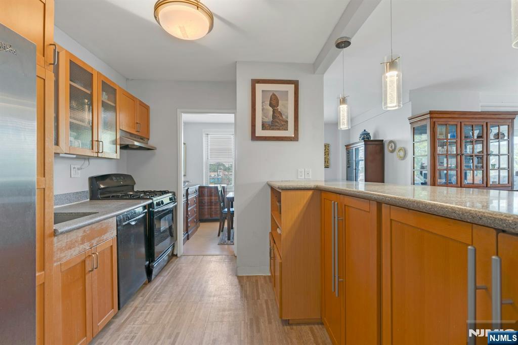 2100 Linwood Avenue 3S - Photo 2