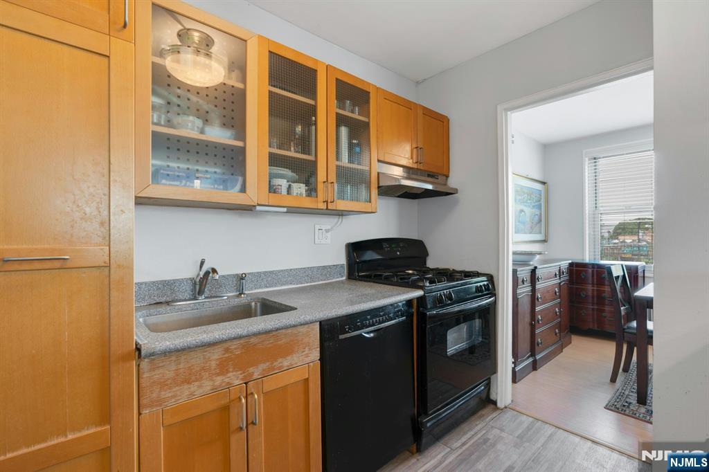 2100 Linwood Avenue 3S - Photo 3